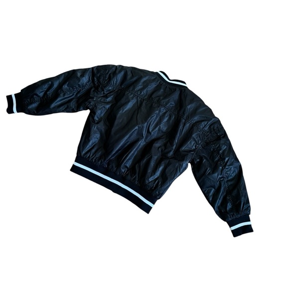 Old Navy Black Bomber Jacket Full Zip Water Resistant Cuff Sleeves Size M 8 - Picture 3 of 5